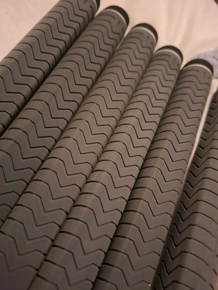 6 x New Putter Grips - Image 3