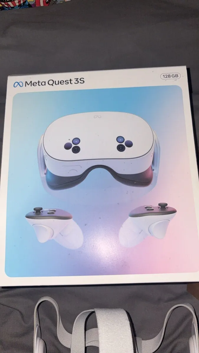 Meta Quest 3s VR Headset - Image 1