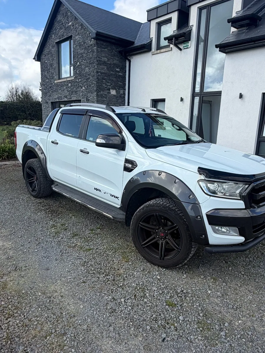 Ford ranger - Image 2