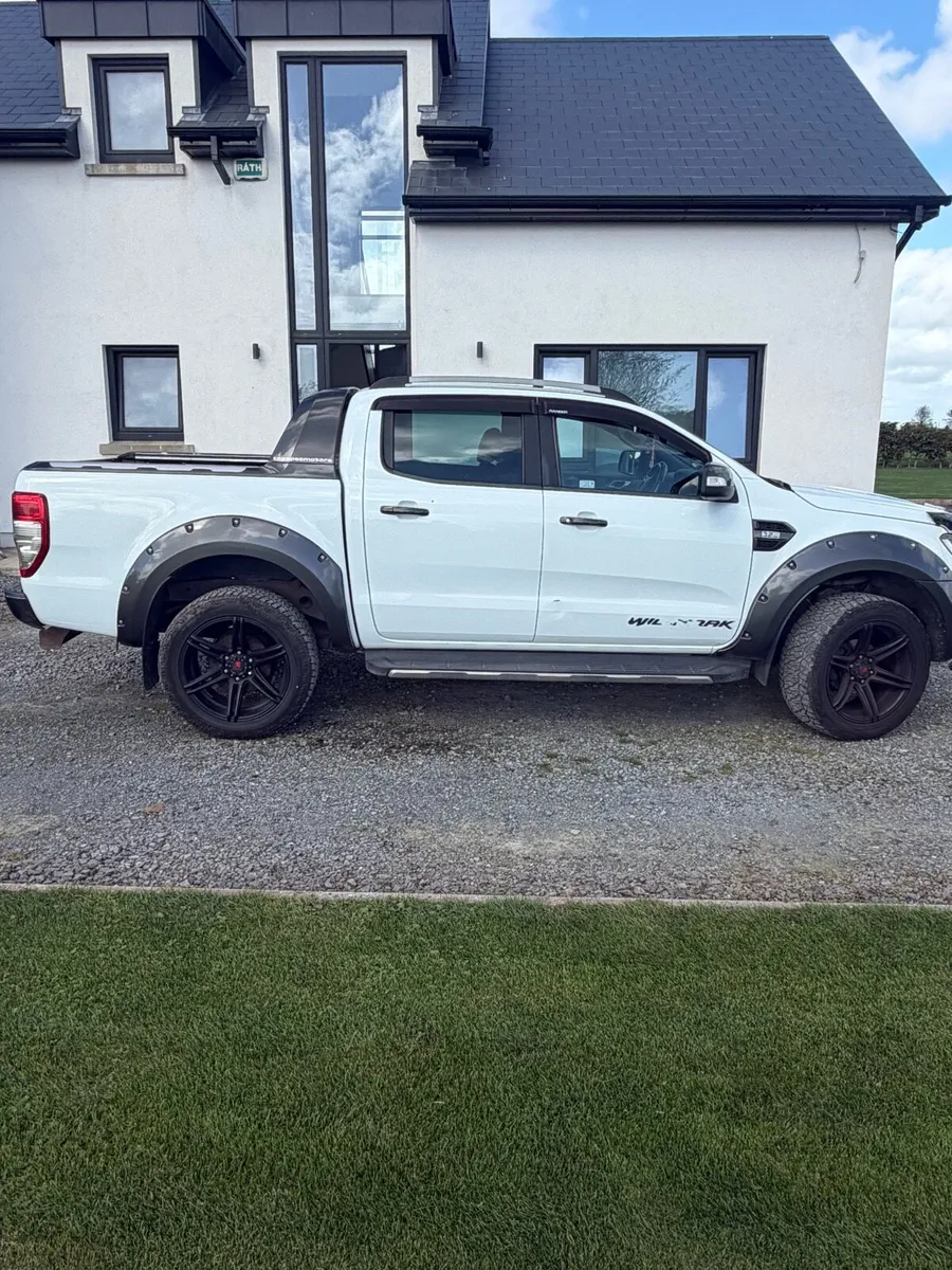 Ford ranger - Image 3