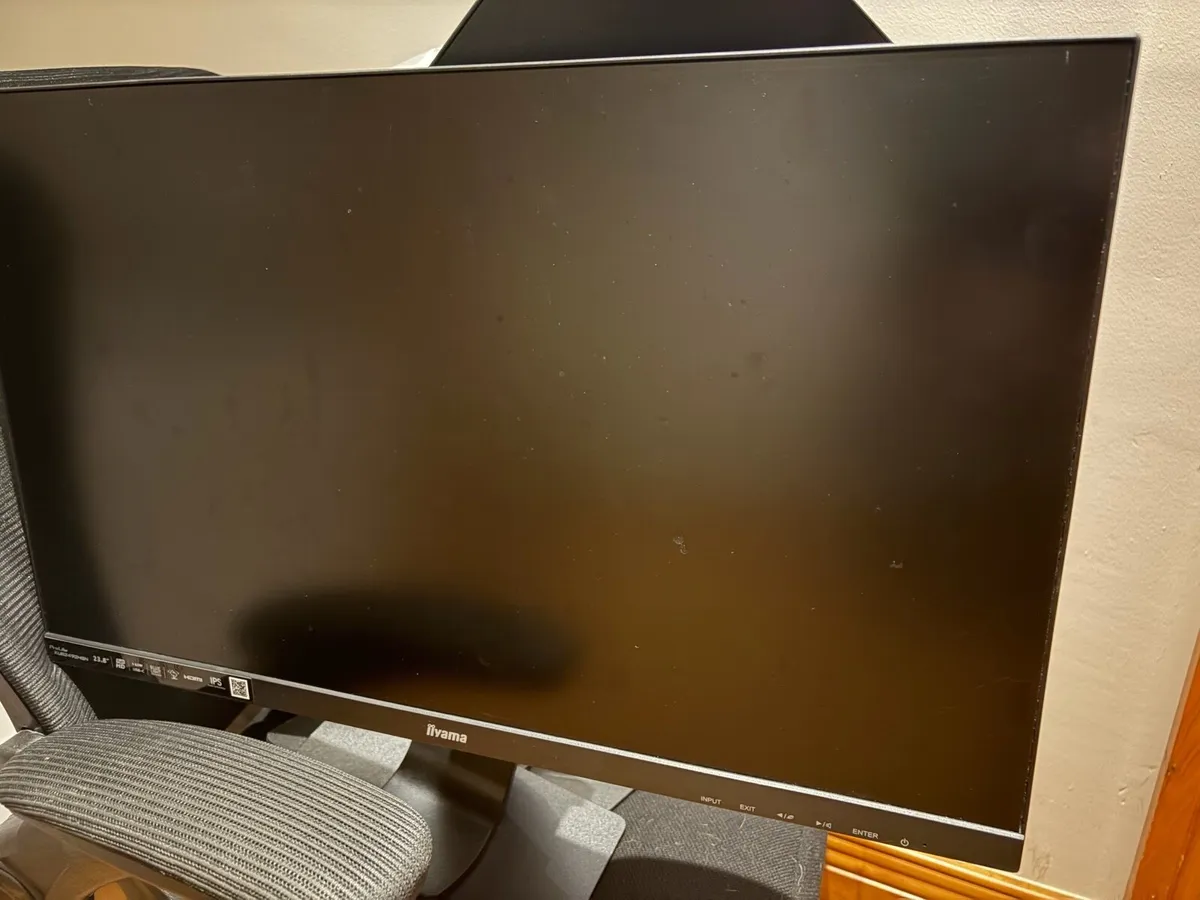 10 × iiyama ProLite XUB2492HSN USB-C Monitors - Image 1