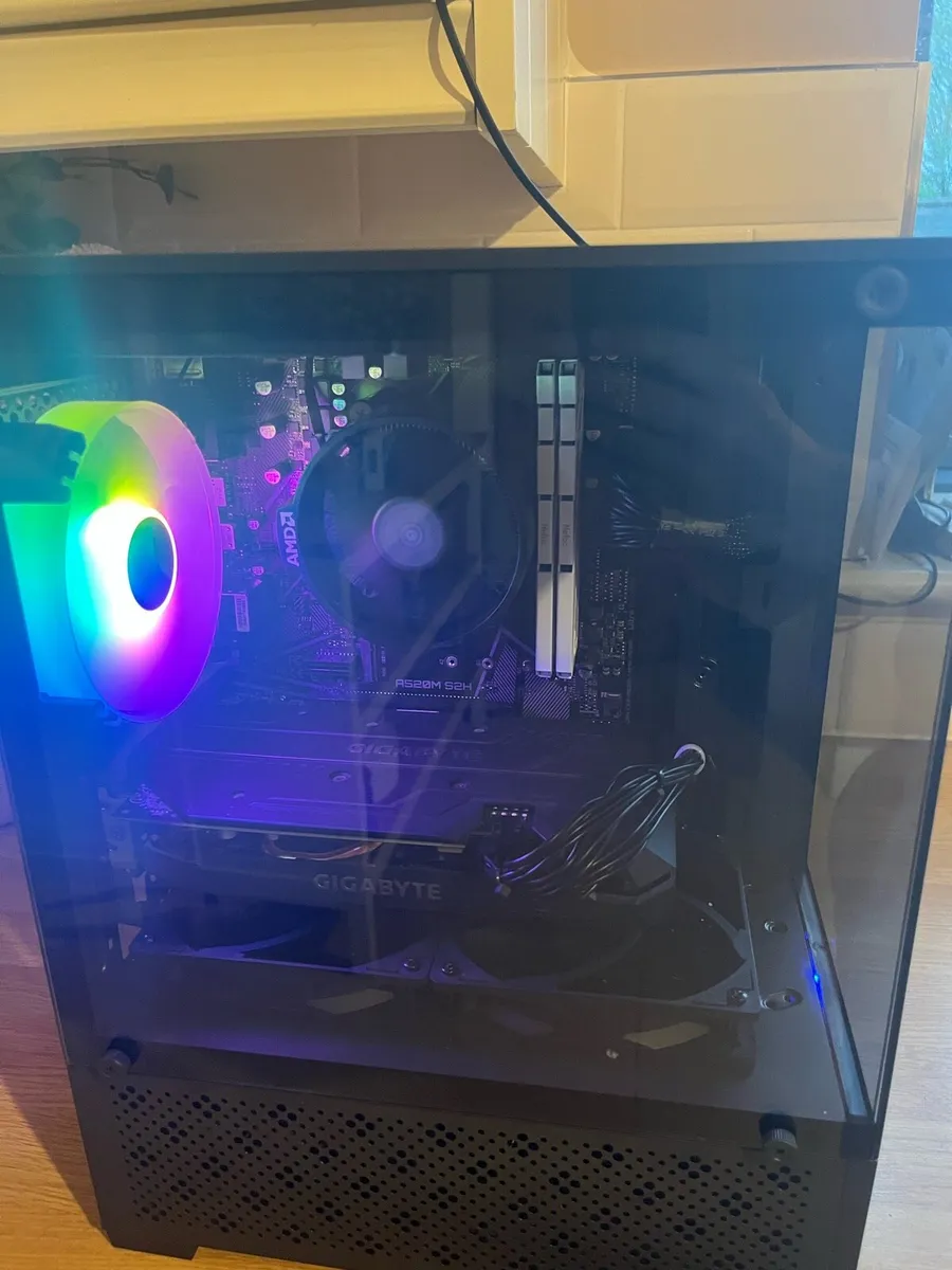 Custom Built Gaming PC - Image 2