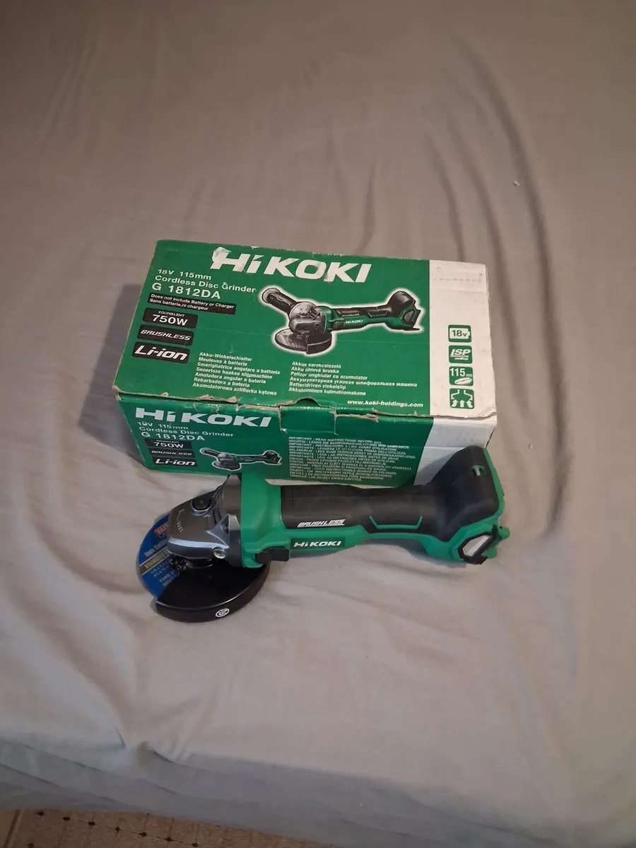 Hikoki 18v angle grinder. - Image 3