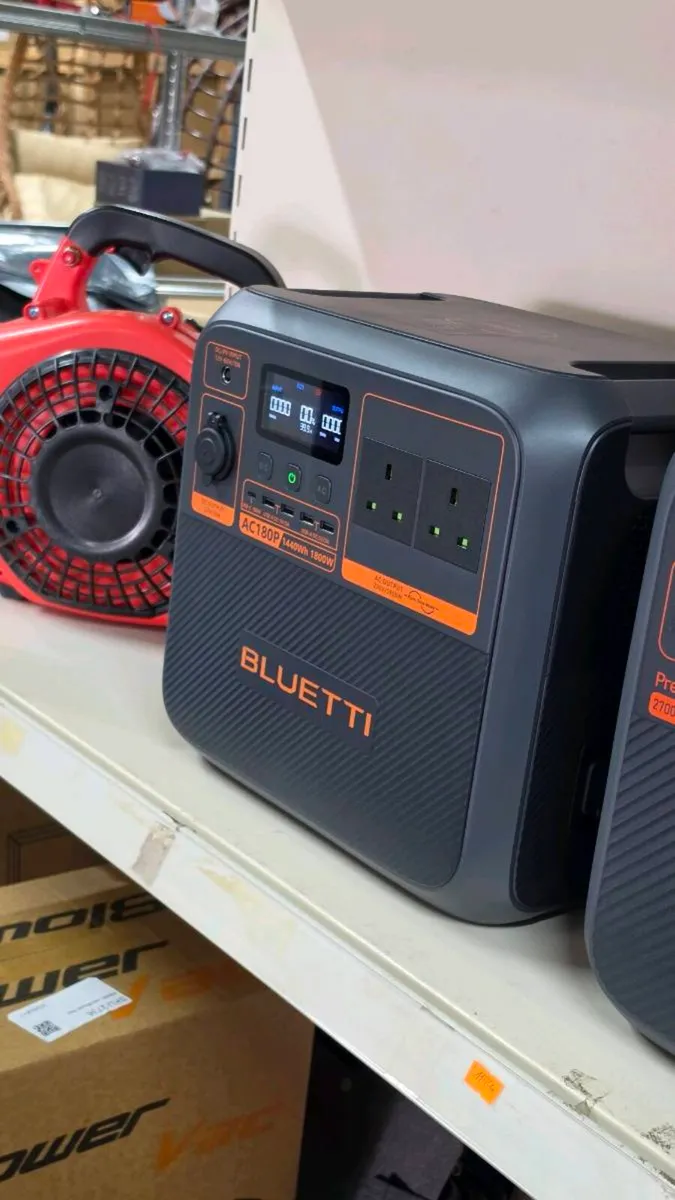 Power station bluetti 2700w brand new - Image 2