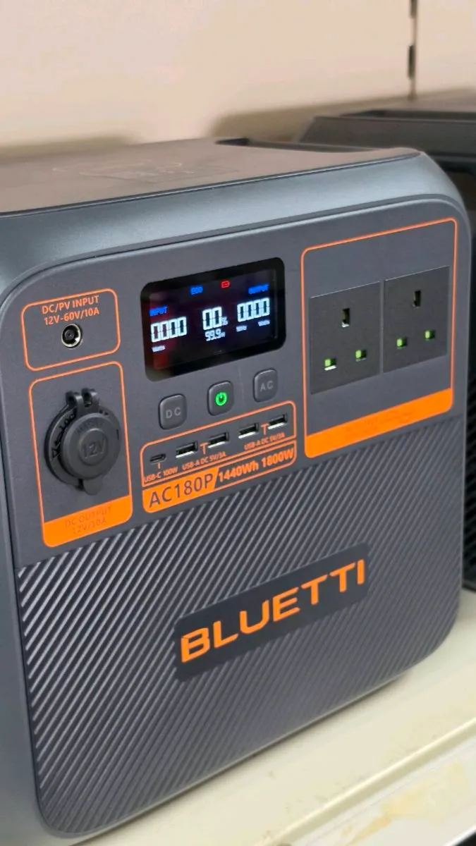 Power station bluetti 2700w brand new - Image 3