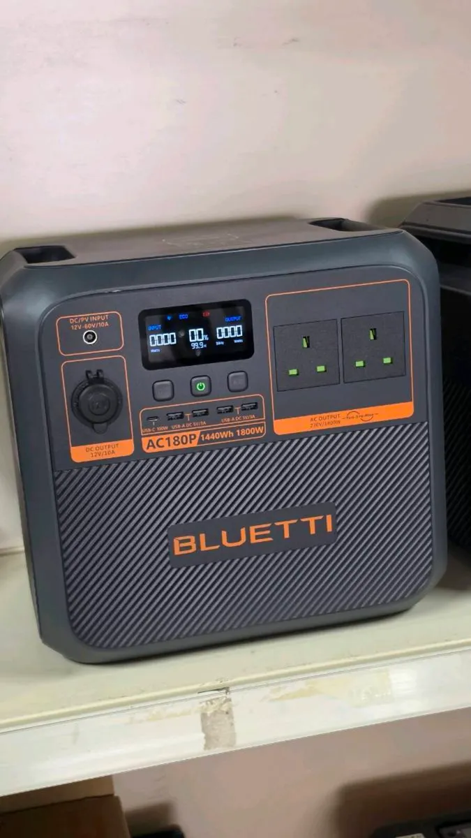 Power station bluetti 2700w brand new - Image 4