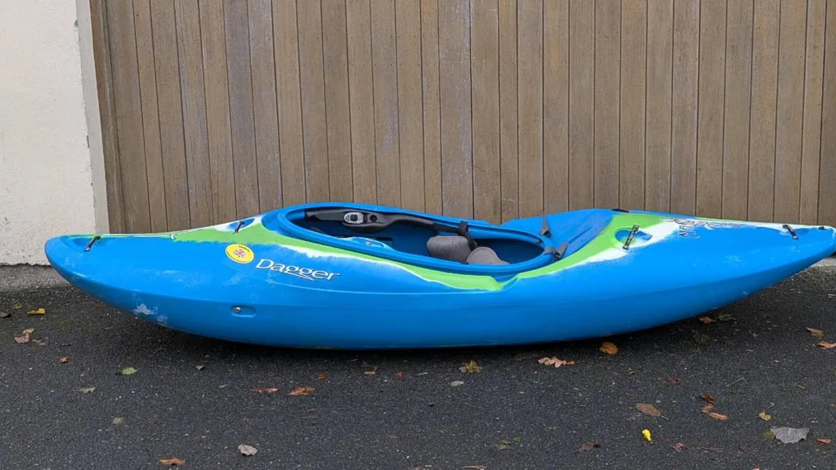 Kayak - Dagger Mamba - Image 1