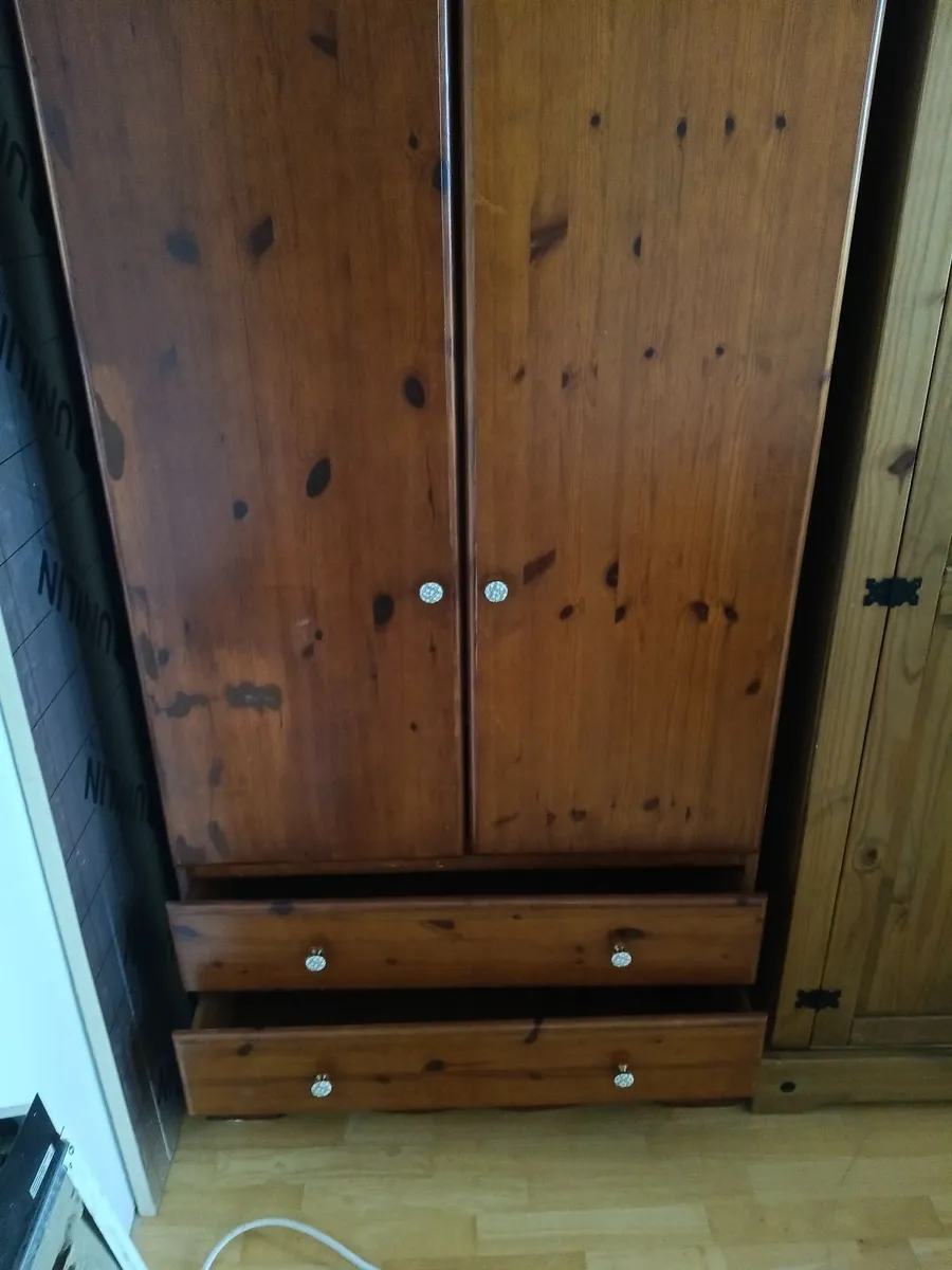 Wardrobe - Image 3