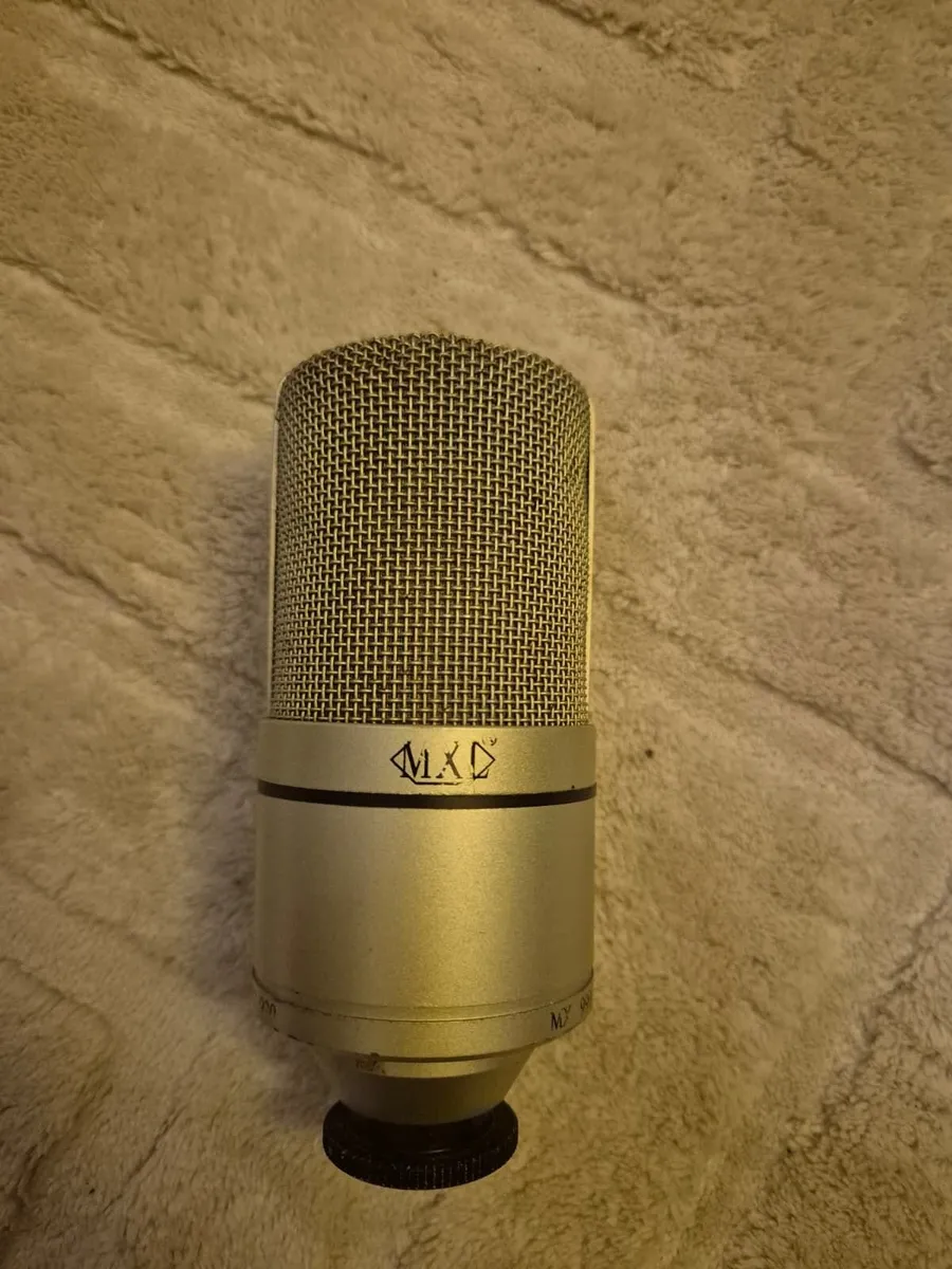 MXL 990 Condenser Microphone - Image 1