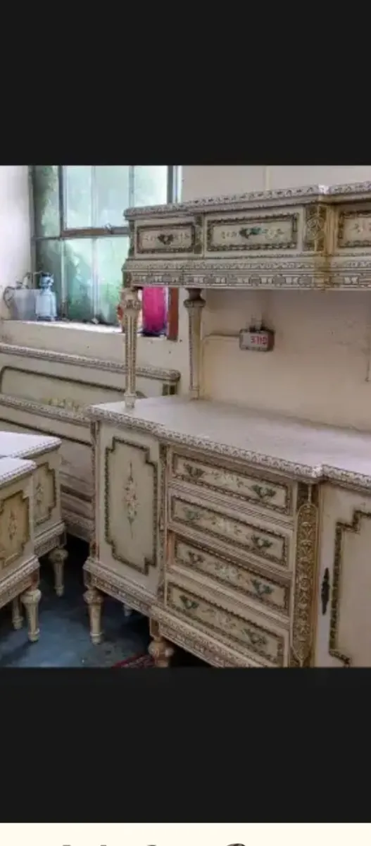 Antique Louis XVI bedroom suite