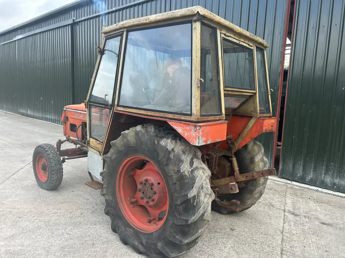 1977 Zetor 6718 2wd - Image 3
