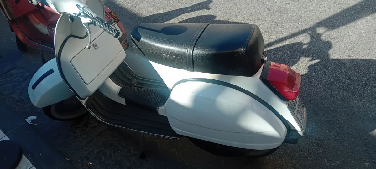Vespa parts - Image 2