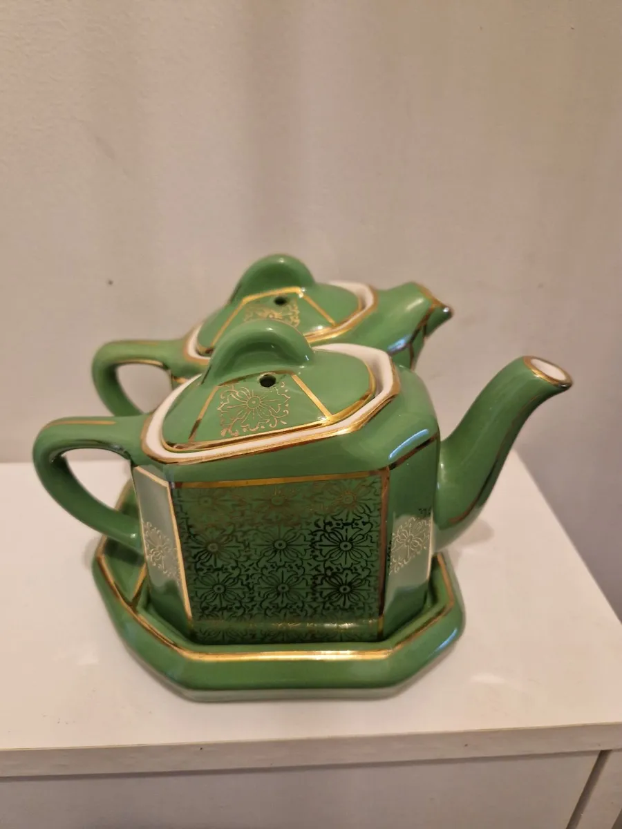 Hall Teapot, creamer and tray set- rare colour