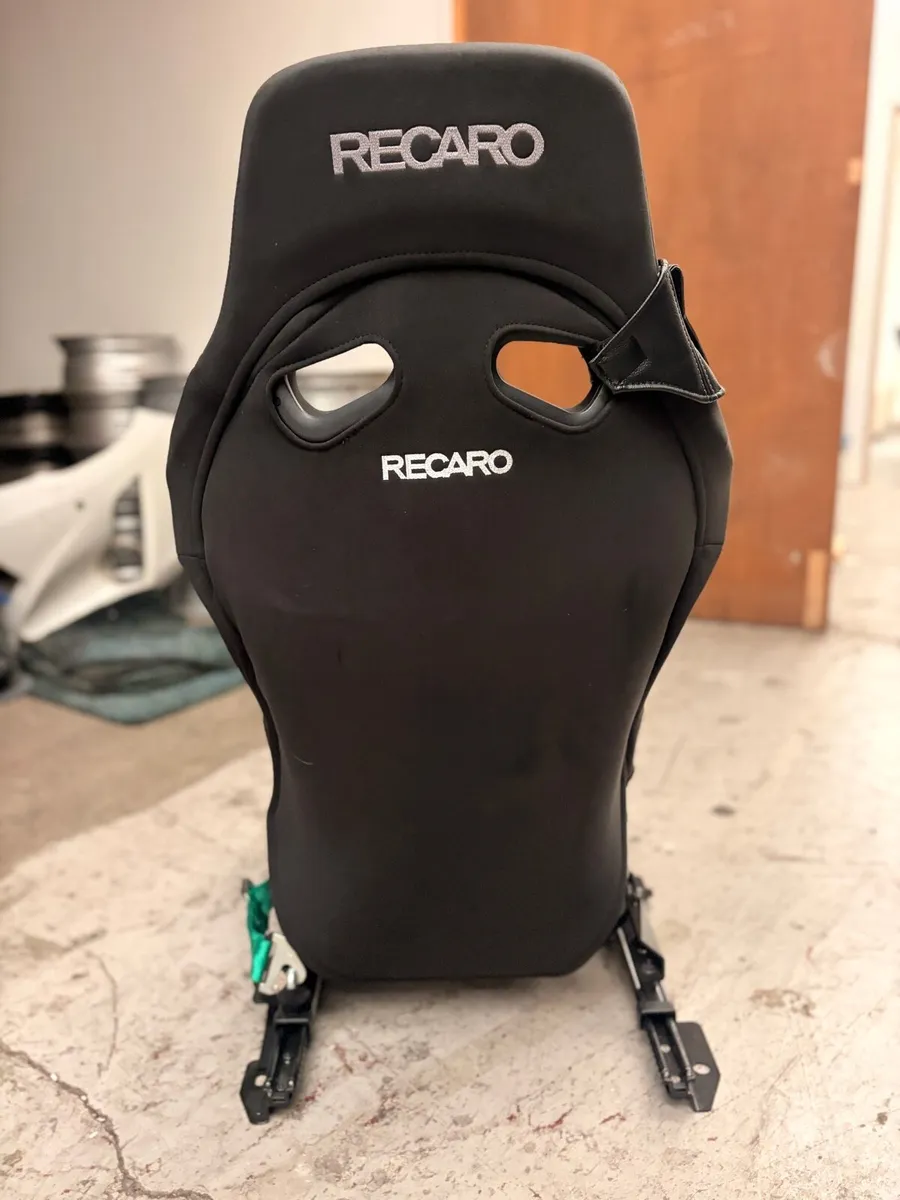 Genuine Recaro RS-G GK Bucket Seat - Image 2