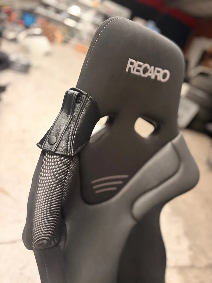 Genuine Recaro RS-G GK Bucket Seat - Image 3