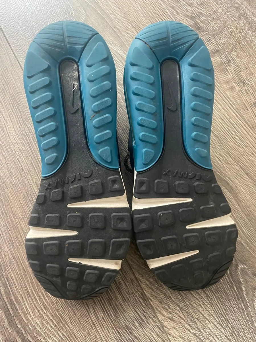 Shoes - Image 3