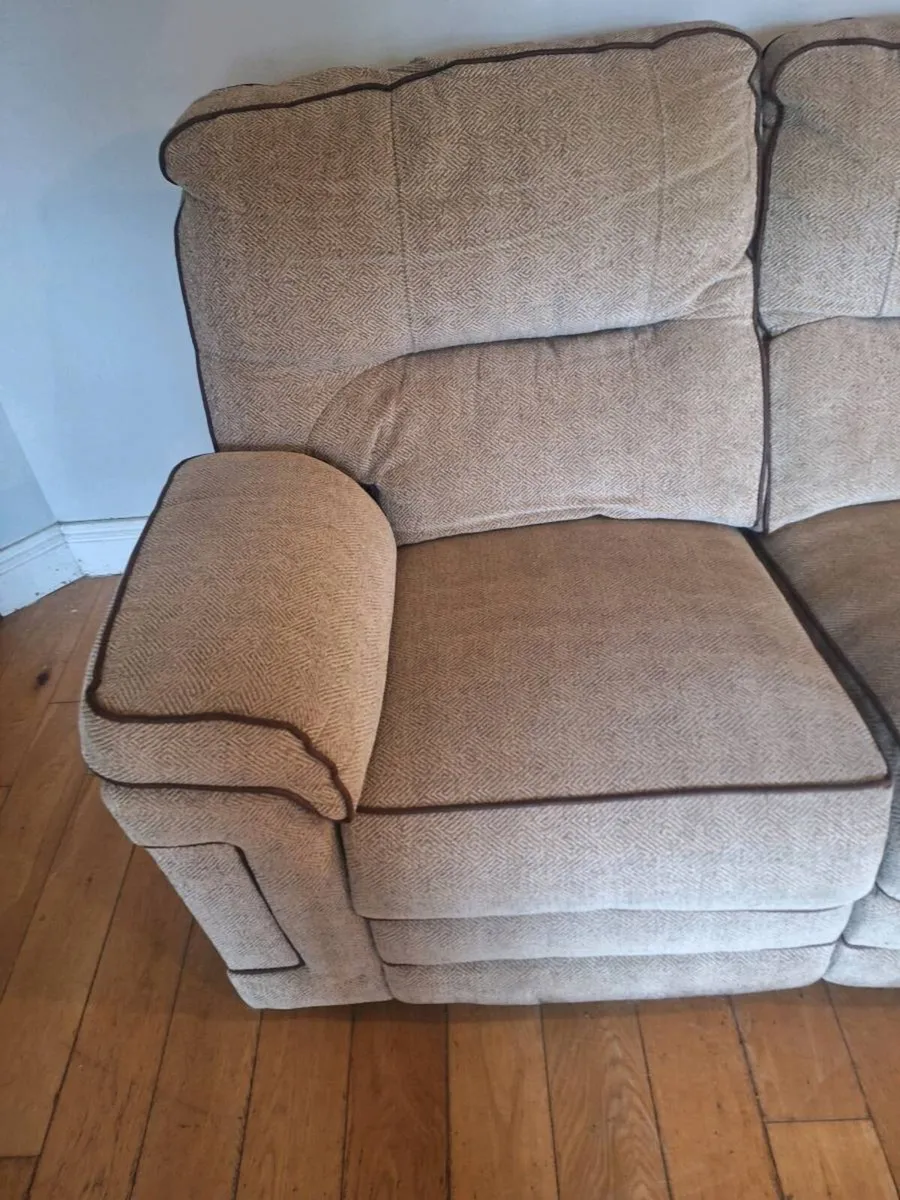 Sofa - Image 4