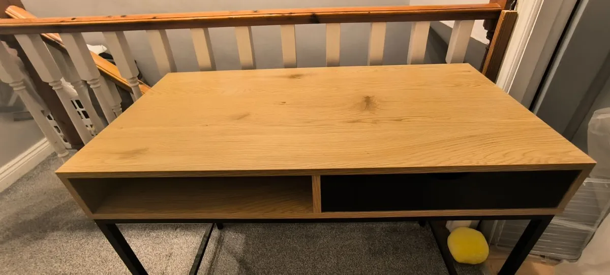 Desk - Image 3
