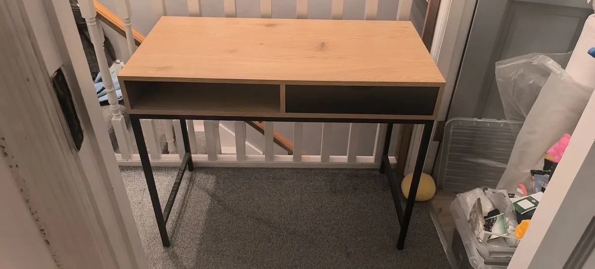 Desk - Image 2