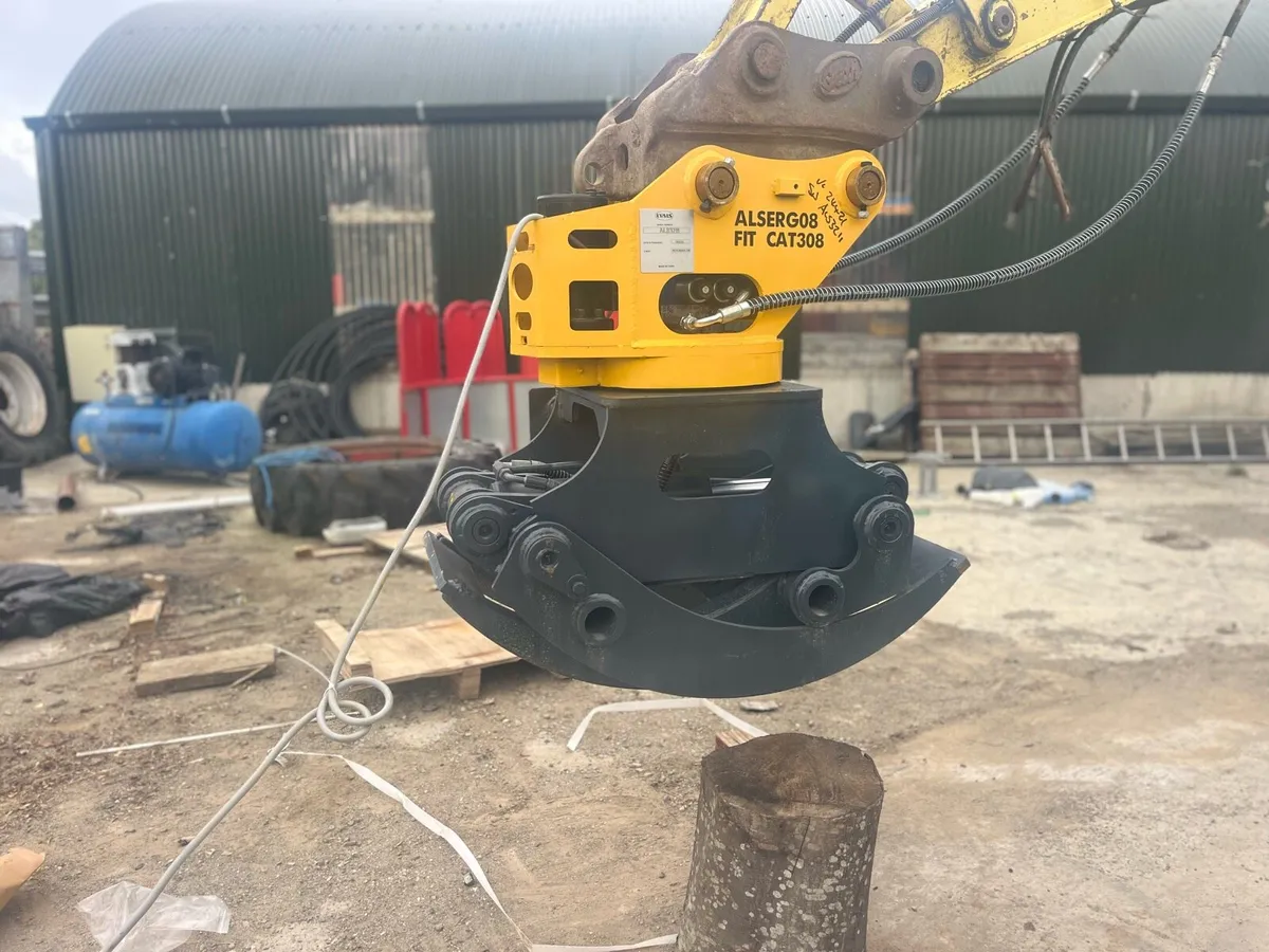 New Unused Rotating Timber Grab - Image 3
