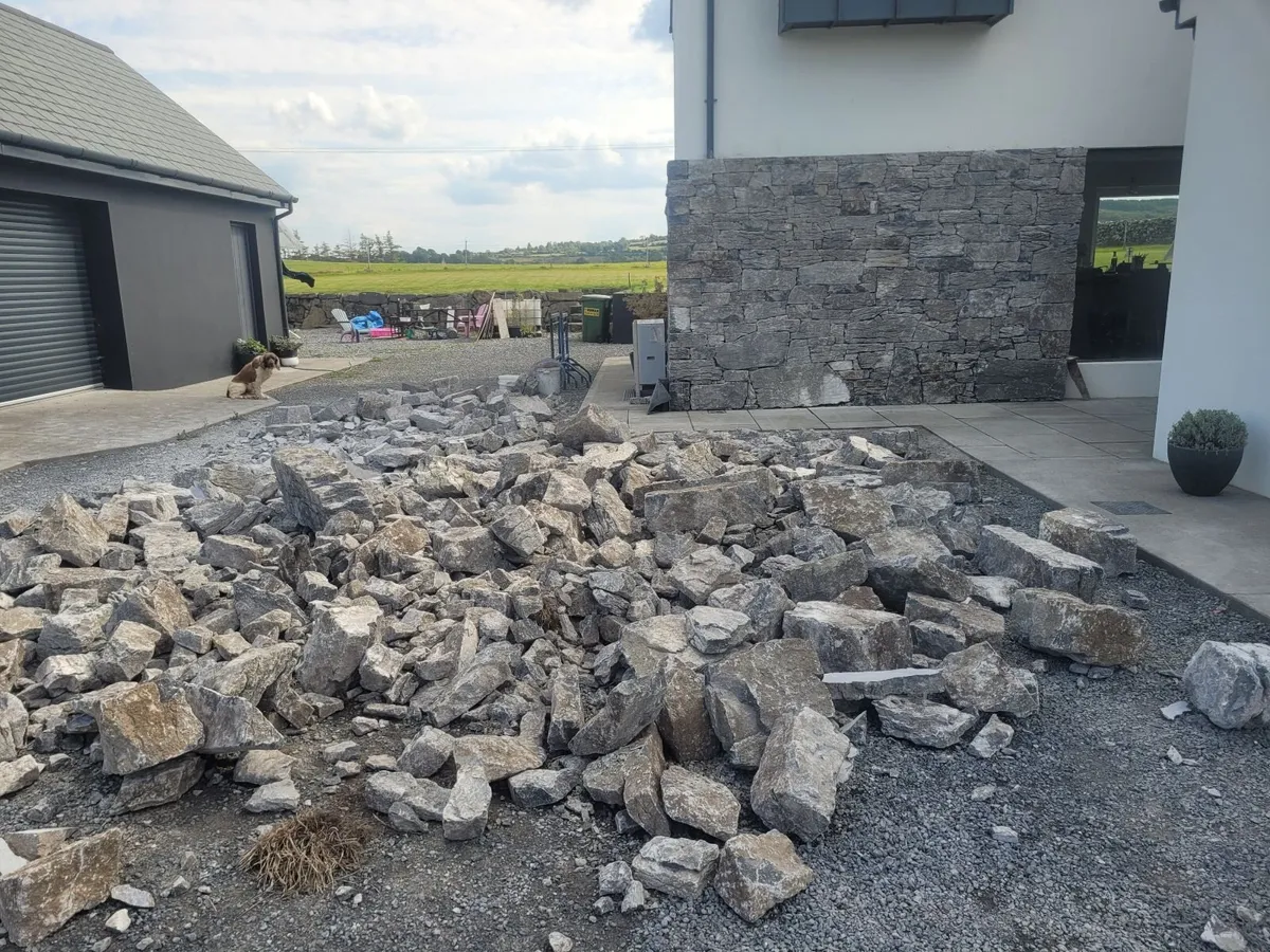 Building stone - Image 1