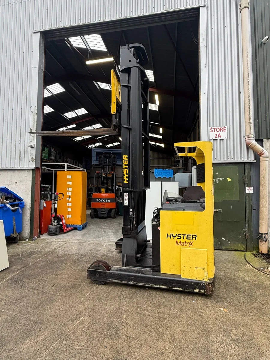 Forklift