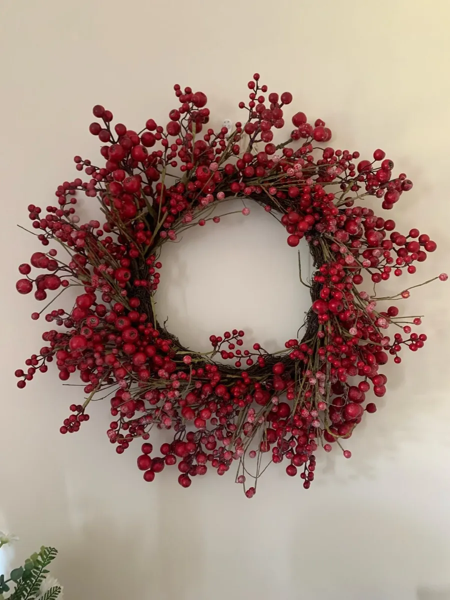 Christmas Door Wreath - Image 1