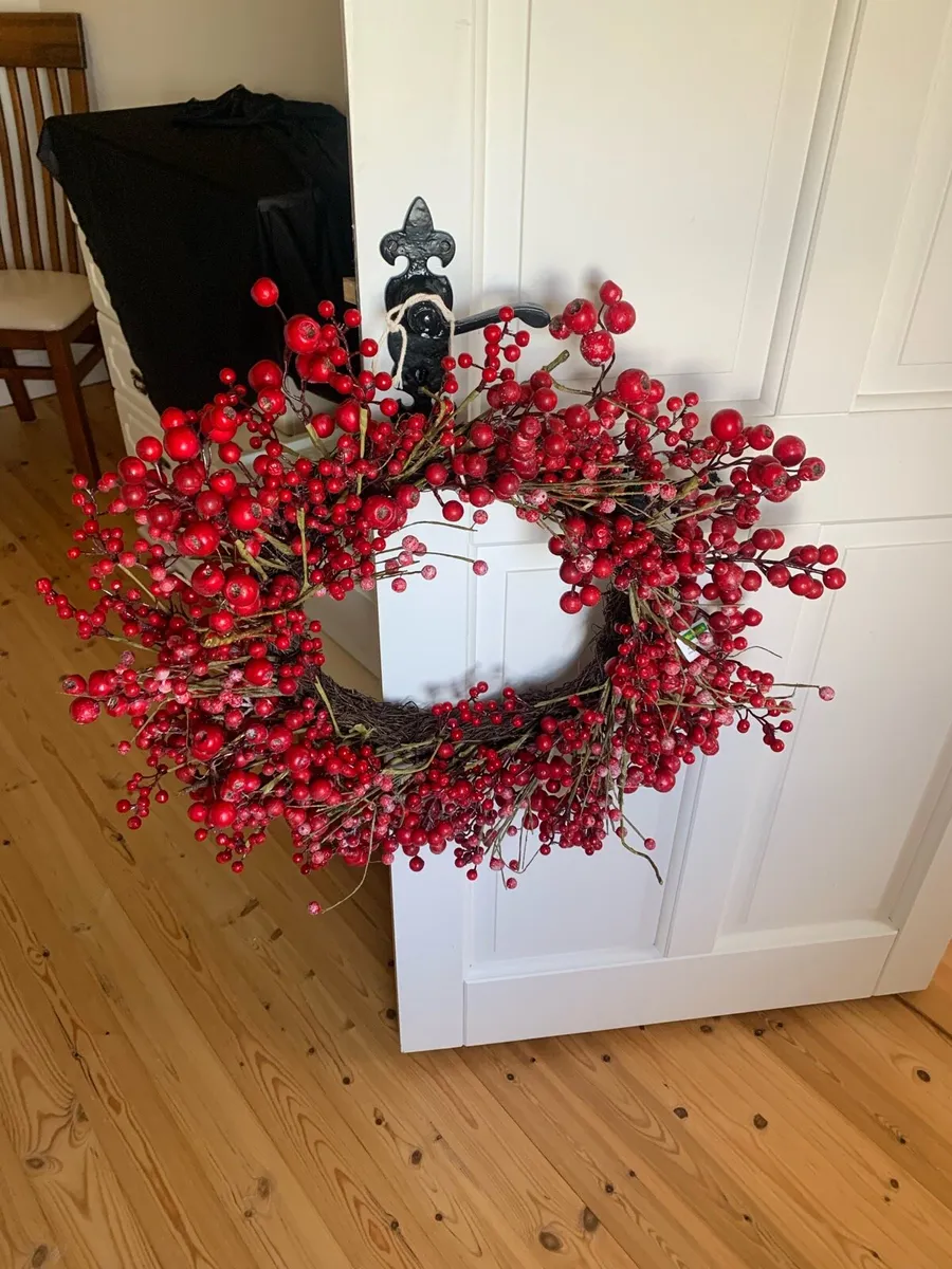 Christmas Door Wreath - Image 2
