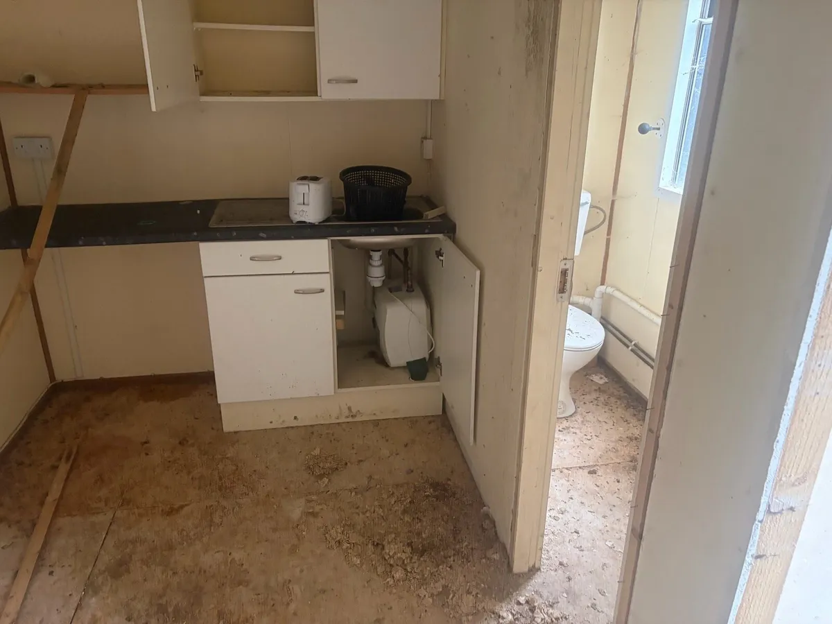 Site office - Image 2