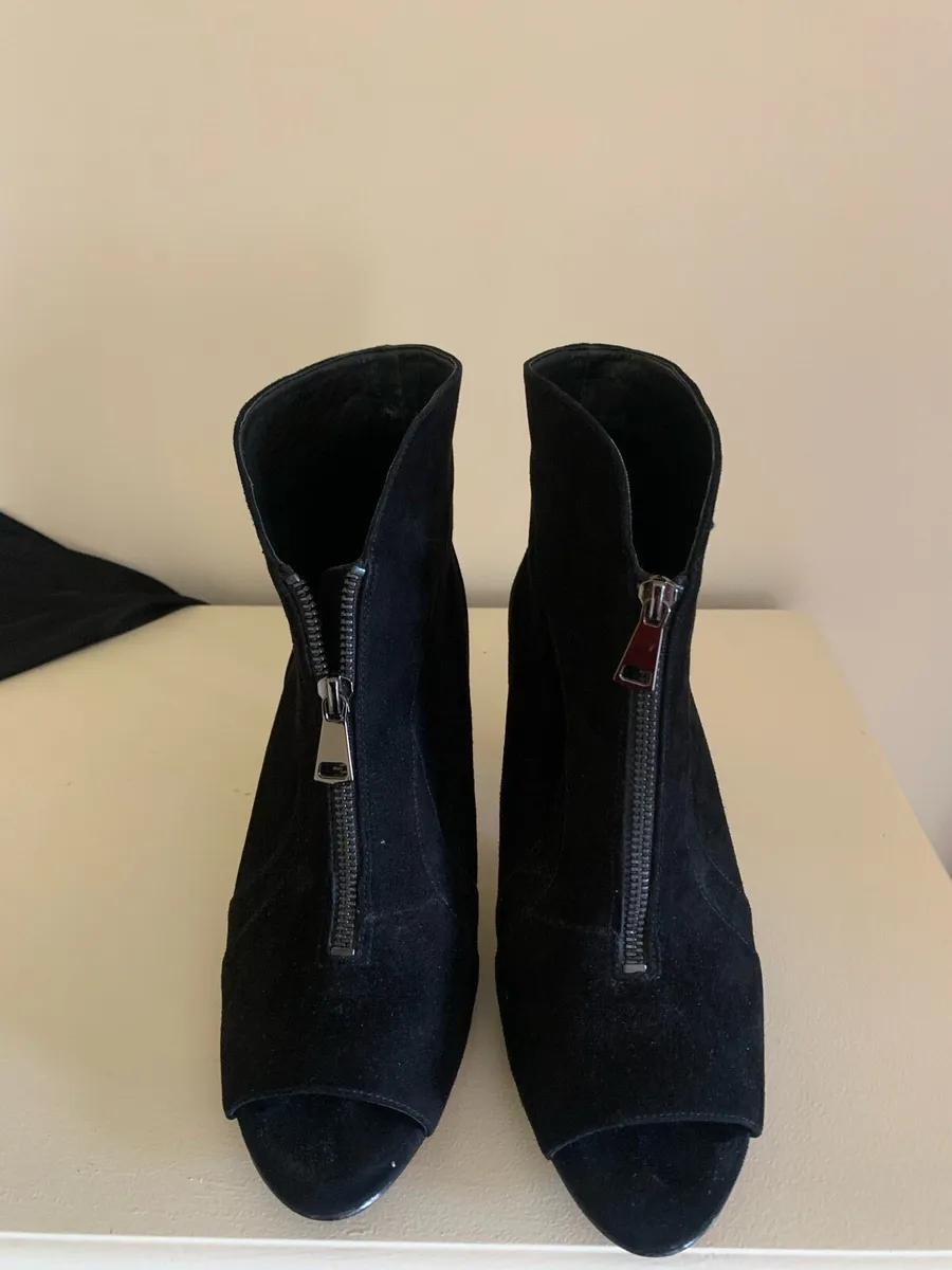Ladies Ankle Boots - Image 2