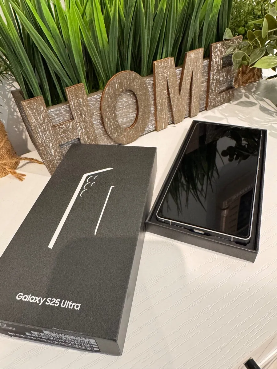 Samsung S25 Ultra 256 GB-Like New - Image 3