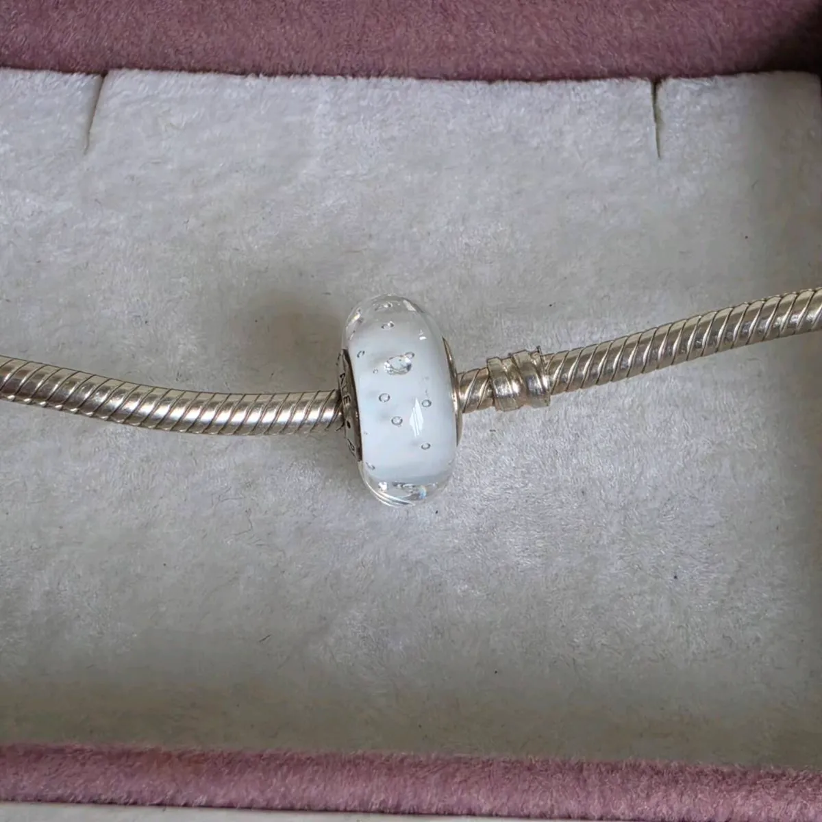 Pandora white murano glass charm - Image 2
