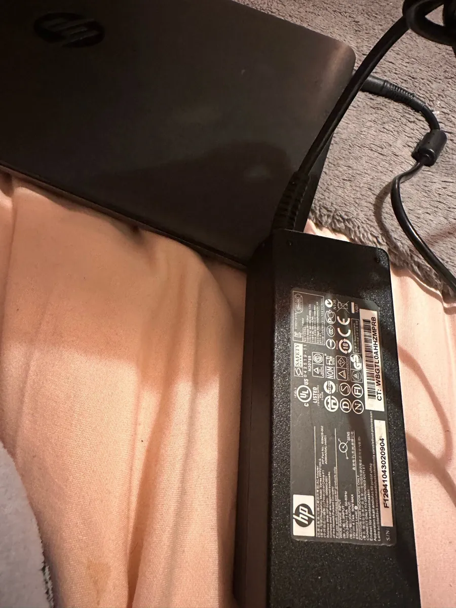 HP Elitebook 840 laptop - Image 4