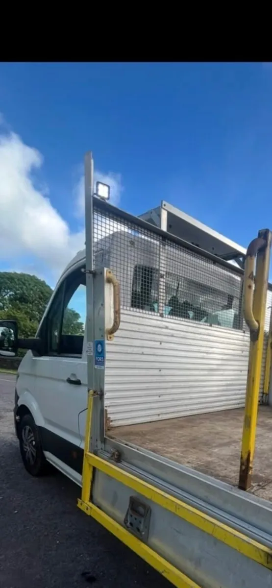 Volkswagen Crafter 2021 - Image 2