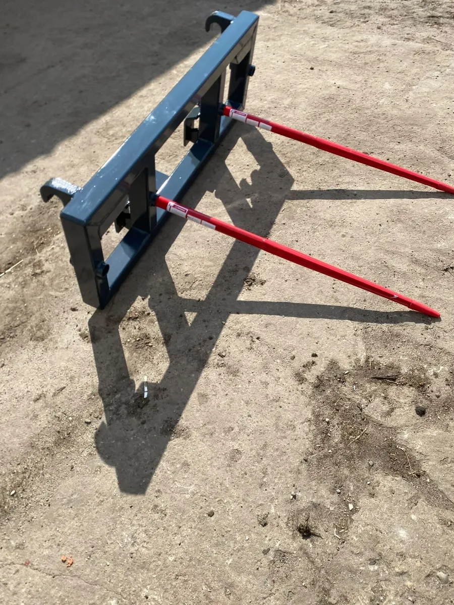 Bale spike - Image 2
