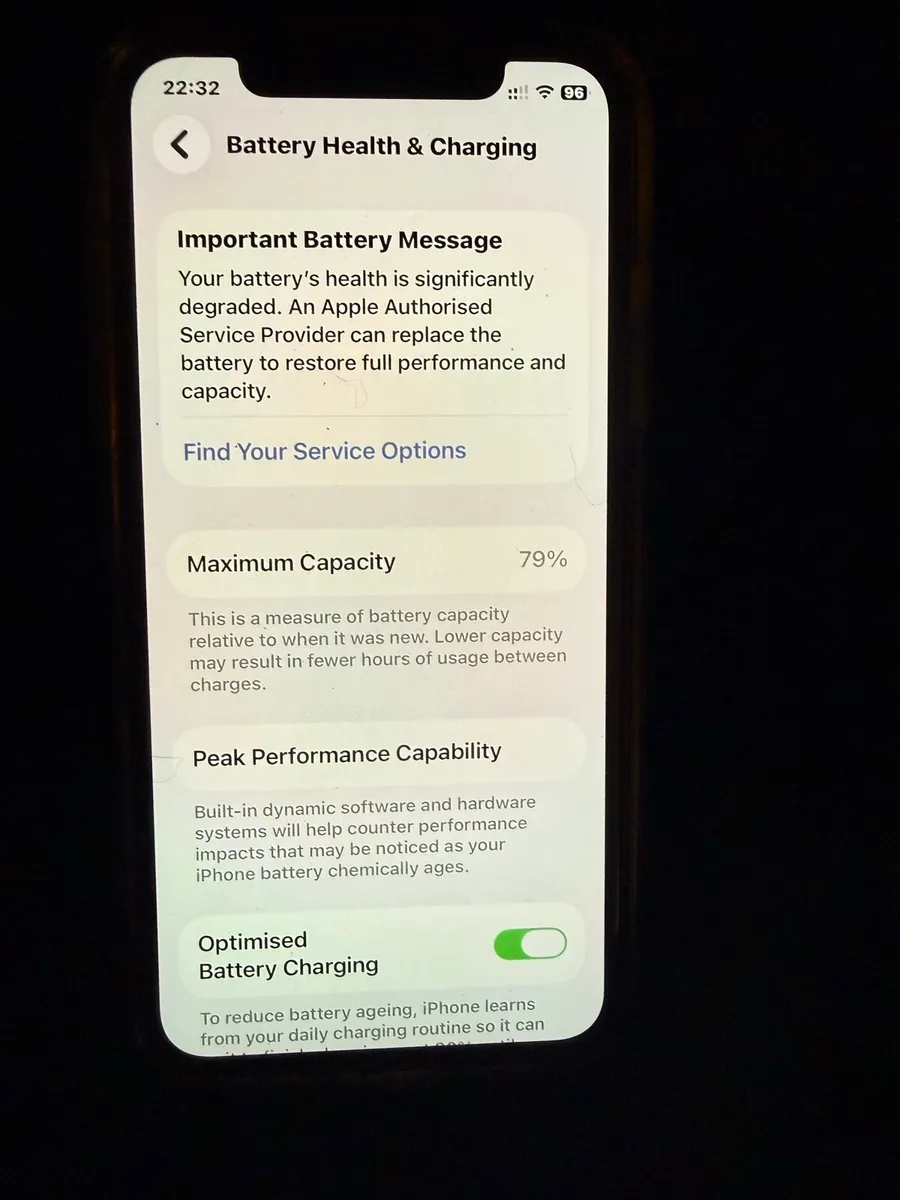 iPhone 11 Pro 256 GB - Image 2