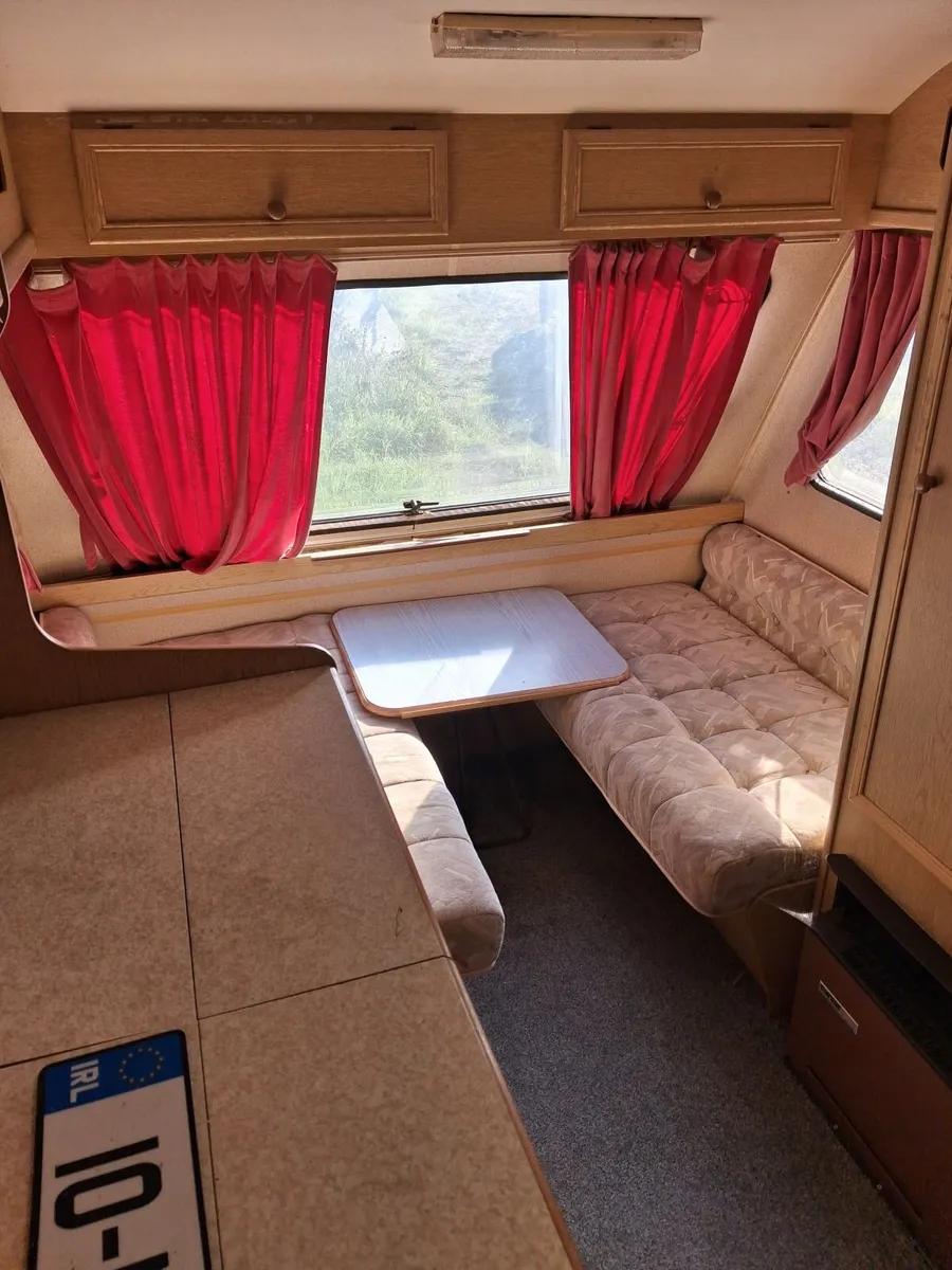 Caravan - Image 3