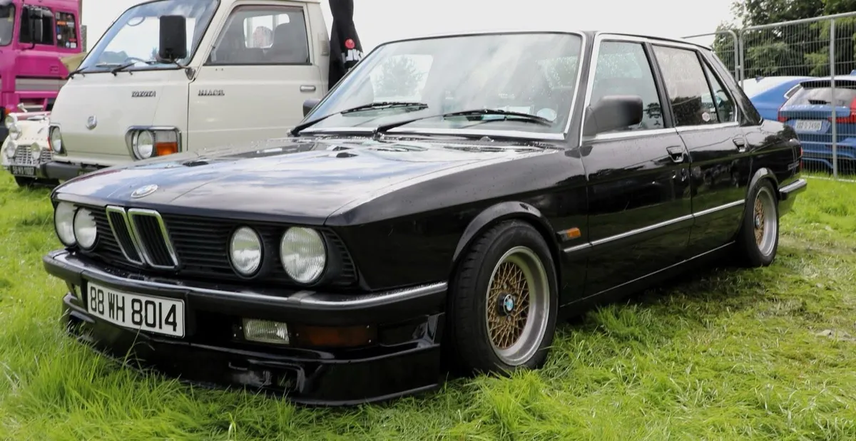 1988 BMW 520i e28 - Image 1