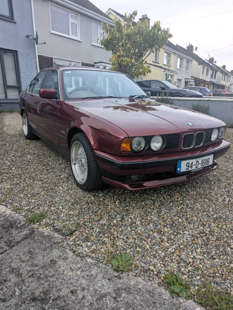 BMW e34 520i - Image 1