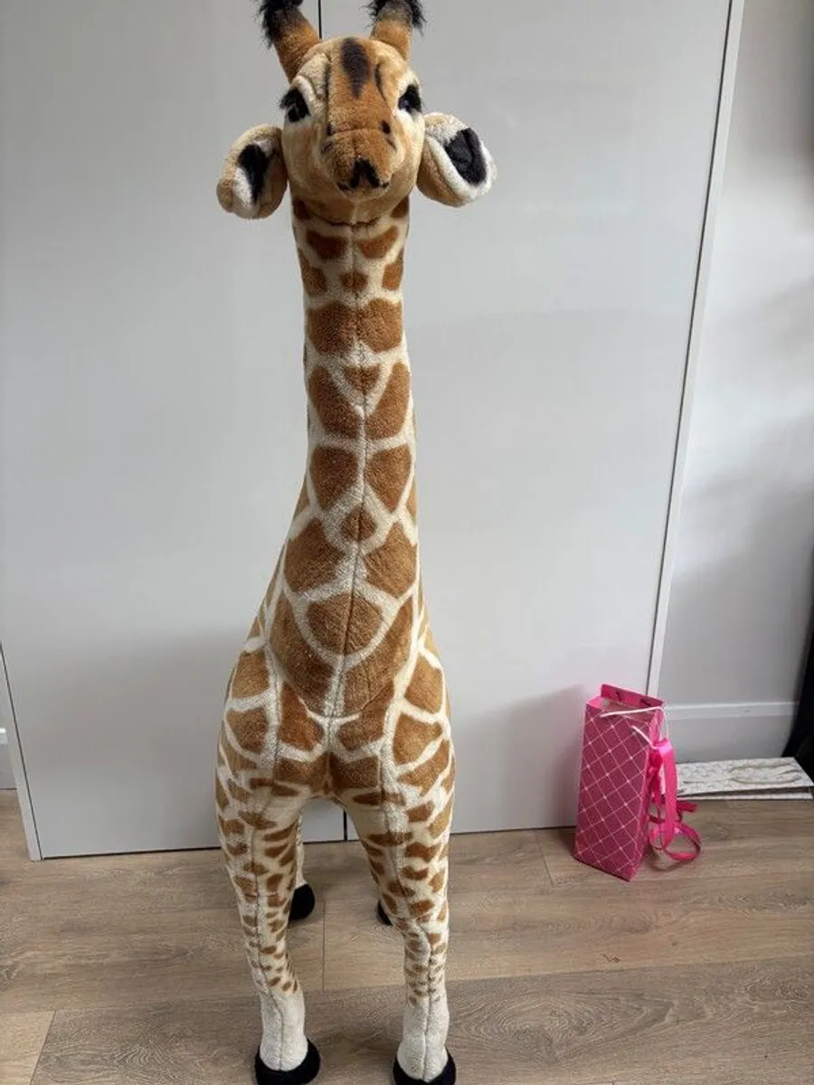 Giant Toy Giraffe - Image 2