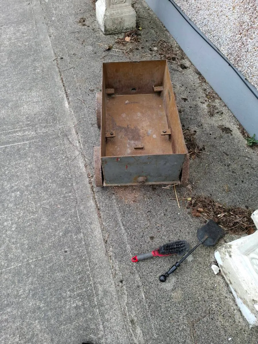 Steel log box - Image 4
