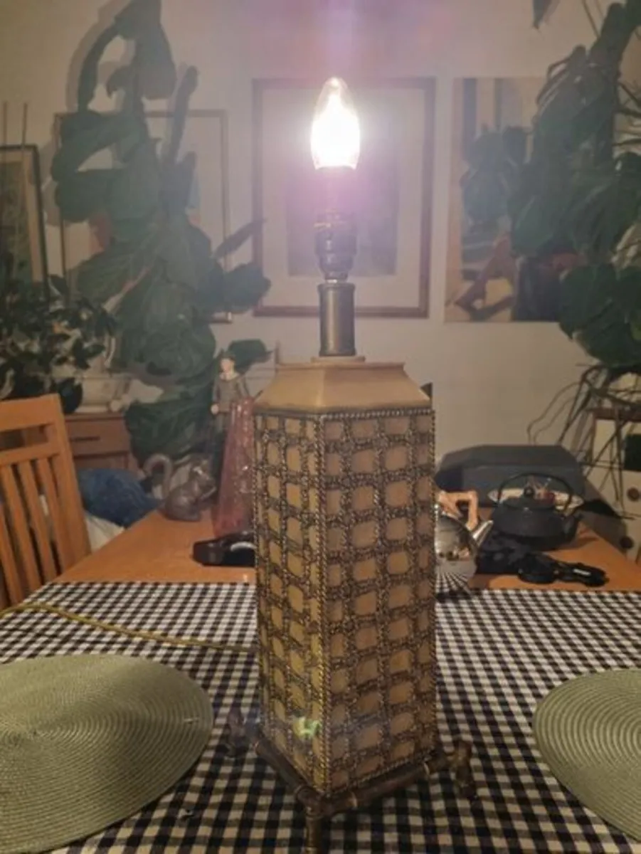 Vintage French Lamp - Image 3