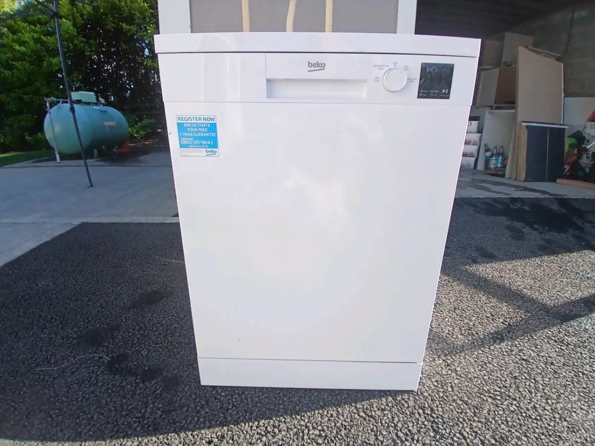 Dishwasher - Image 1