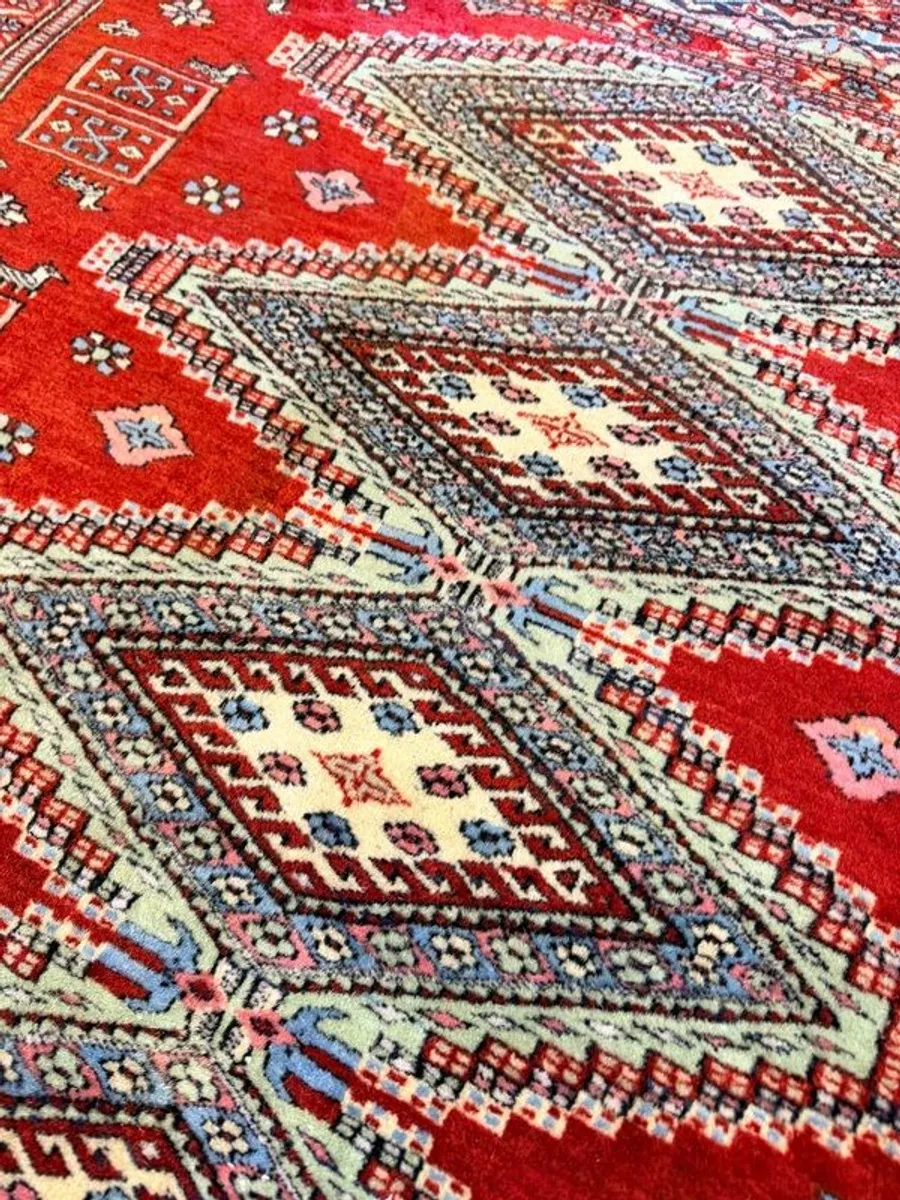 Beautiful Afghani Hand-Knotted Rug - Image 4