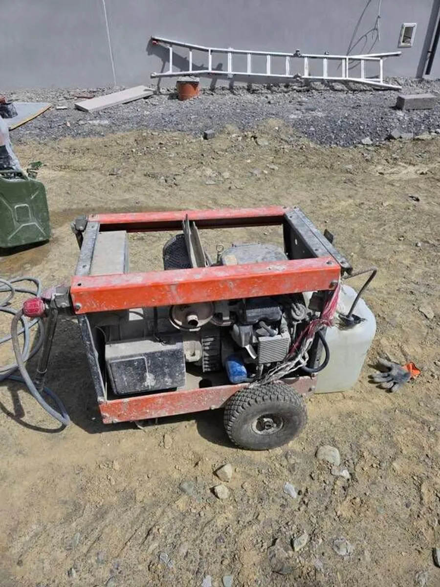 G4 plastering machine 16kw - Image 2