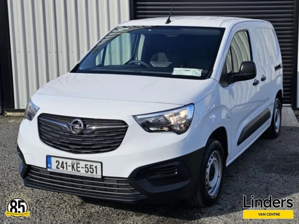 Opel Combo VERY CLEAN - LOW KMS - Image 2