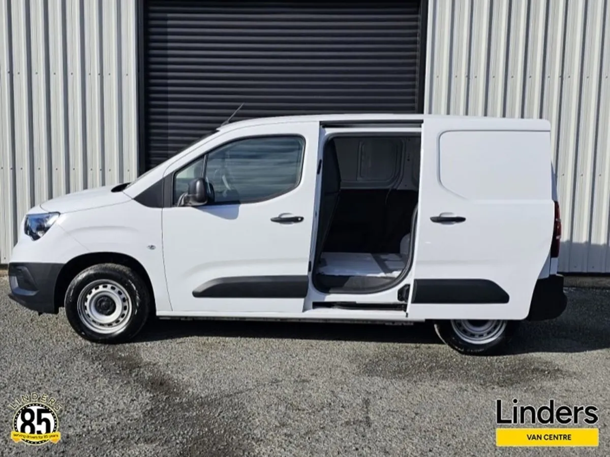 Opel Combo VERY CLEAN - LOW KMS - Image 3