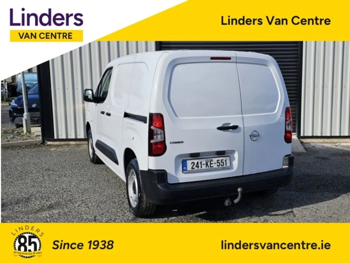 Opel Combo VERY CLEAN - LOW KMS - Image 4