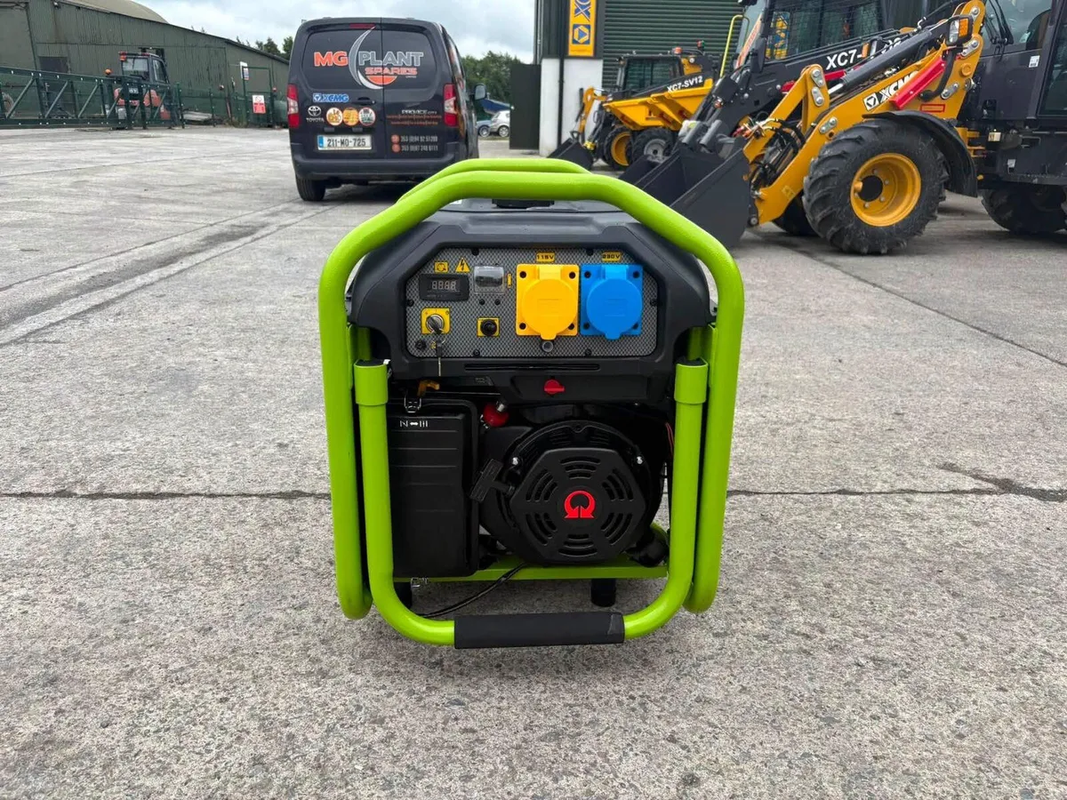 BRAND NEW PRAMAC PX8000 AVR PETROL GENERATOR - Image 2