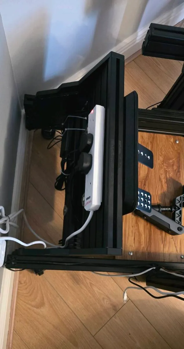 Logitech RS50 + GT Omega Sim Racing RIG - Image 4